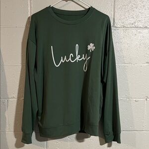 NWOT Green 'Lucky' Sweatshirt-XL